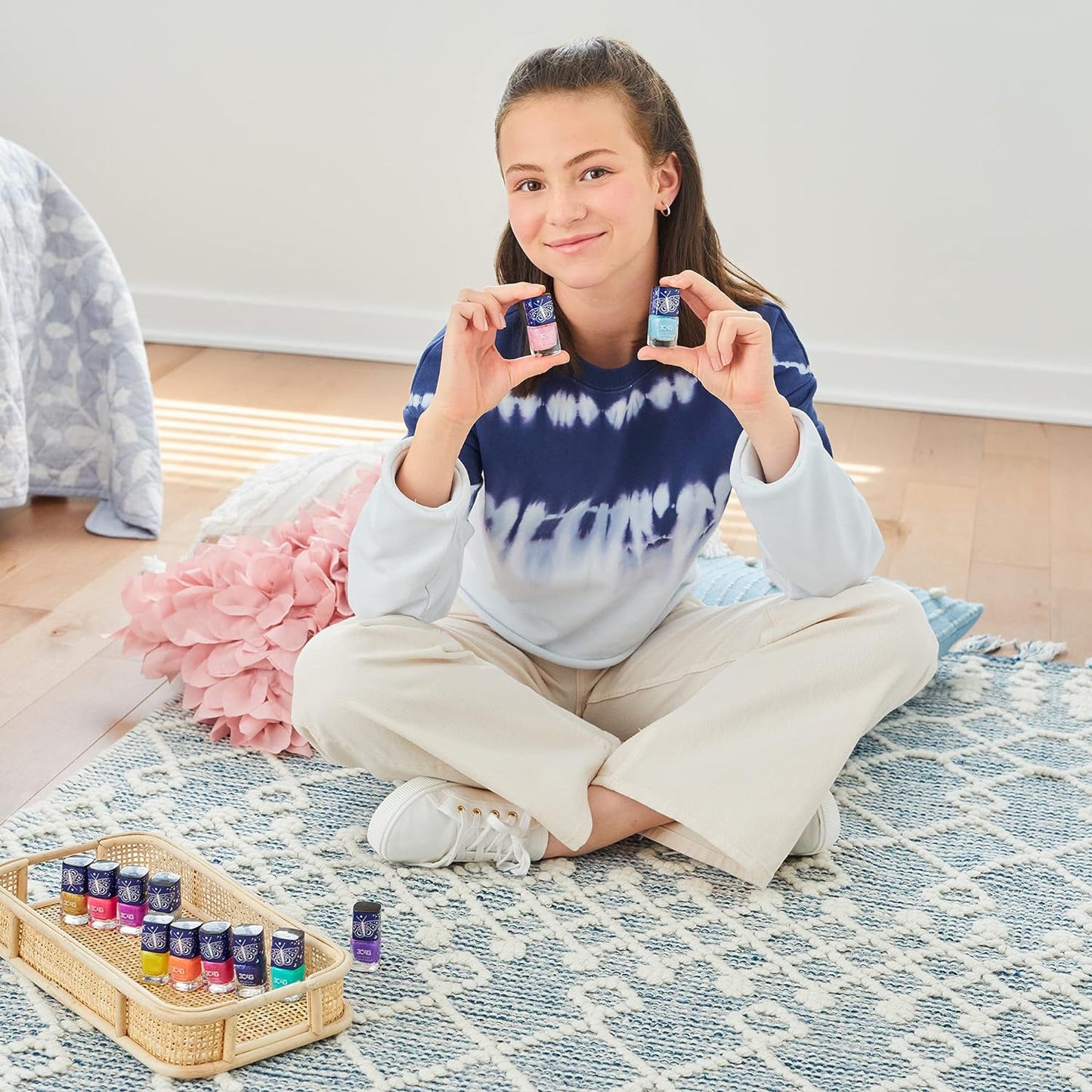 3C4G THREE CHEERS FOR GIRLS - Celestial 12-Pack Nail Polish Tower - Nail Polish Set for Girls and Teens - Includes 12 Vibrant Colors - Non-Toxic Nail Polish for Kids - Ages 8+