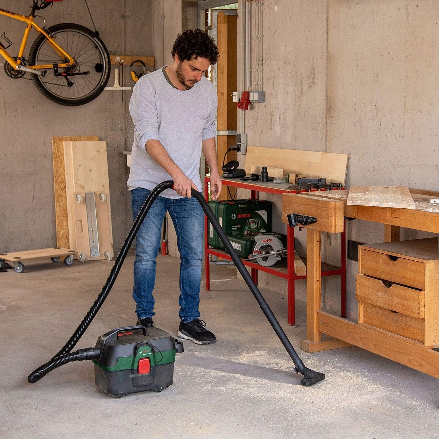Bosch Home & Garden 18V Cordless Wet and Dry Vacuum Cleaner Without Battery, Vac + Inflator /Blower Function, with Accessory Set (AdvancedVac 18V-8)