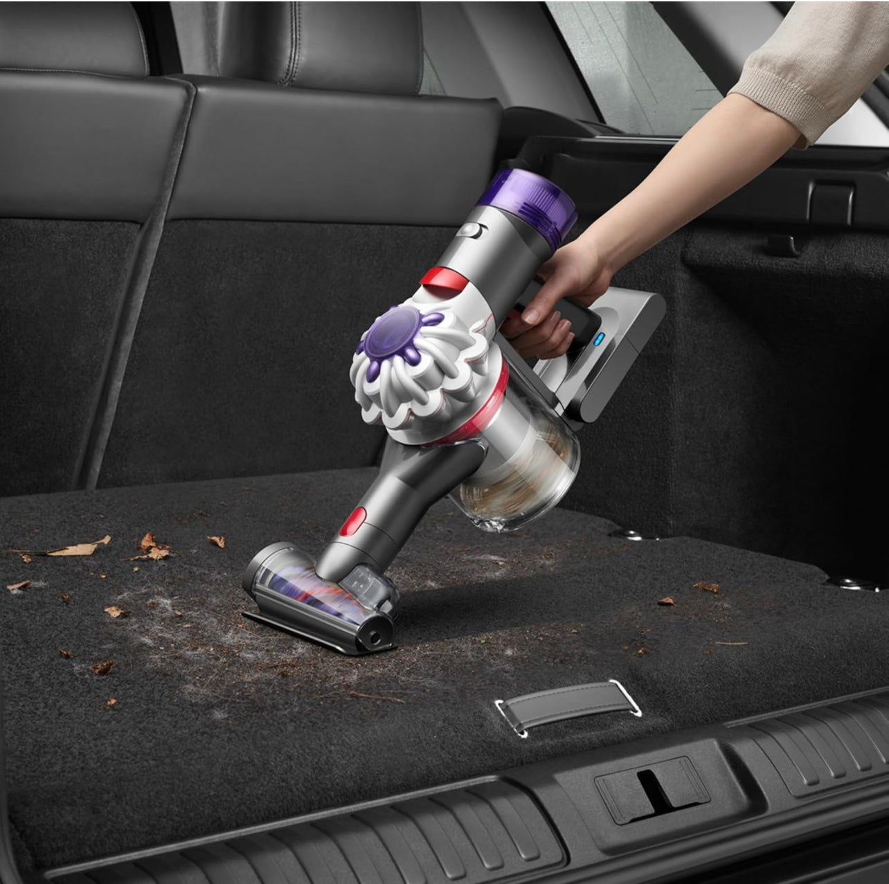 Dyson V8™ Extra Cordless Vacuum Cleaner