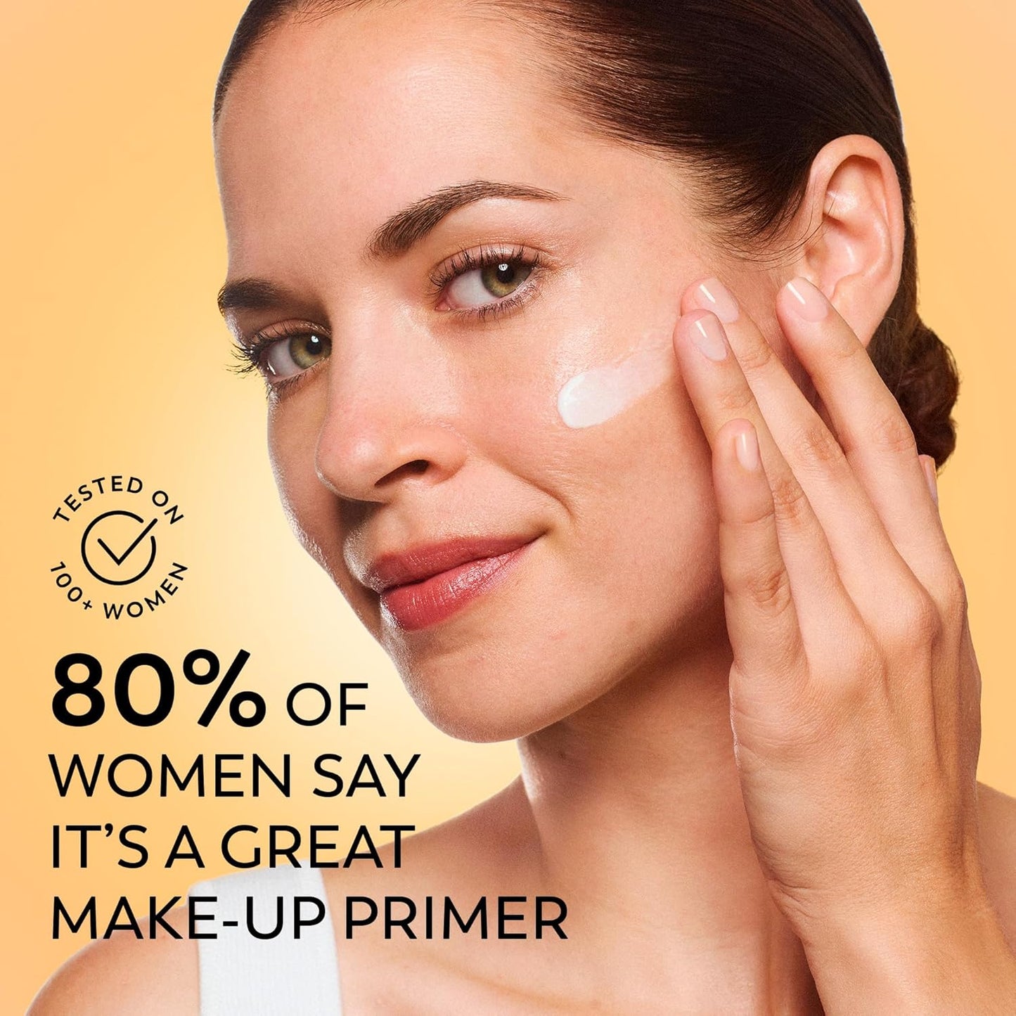 Olay Vitamin C Brighten & Glow 3in1 Moisturising Fluid SPF50+ Hydrating Skincare Moisturiser and Primer with Niacinamide. Hydration, Glow, UV Protection, Corrects Dark Spots 50ml