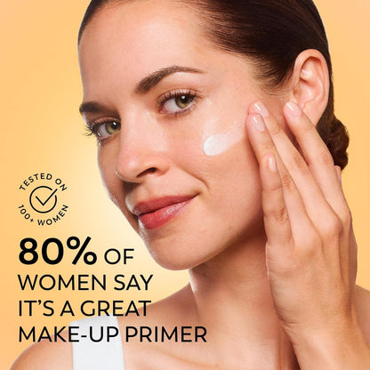Olay Vitamin C Brighten & Glow 3in1 Moisturising Fluid SPF50+ Hydrating Skincare Moisturiser and Primer with Niacinamide. Hydration, Glow, UV Protection, Corrects Dark Spots 50ml