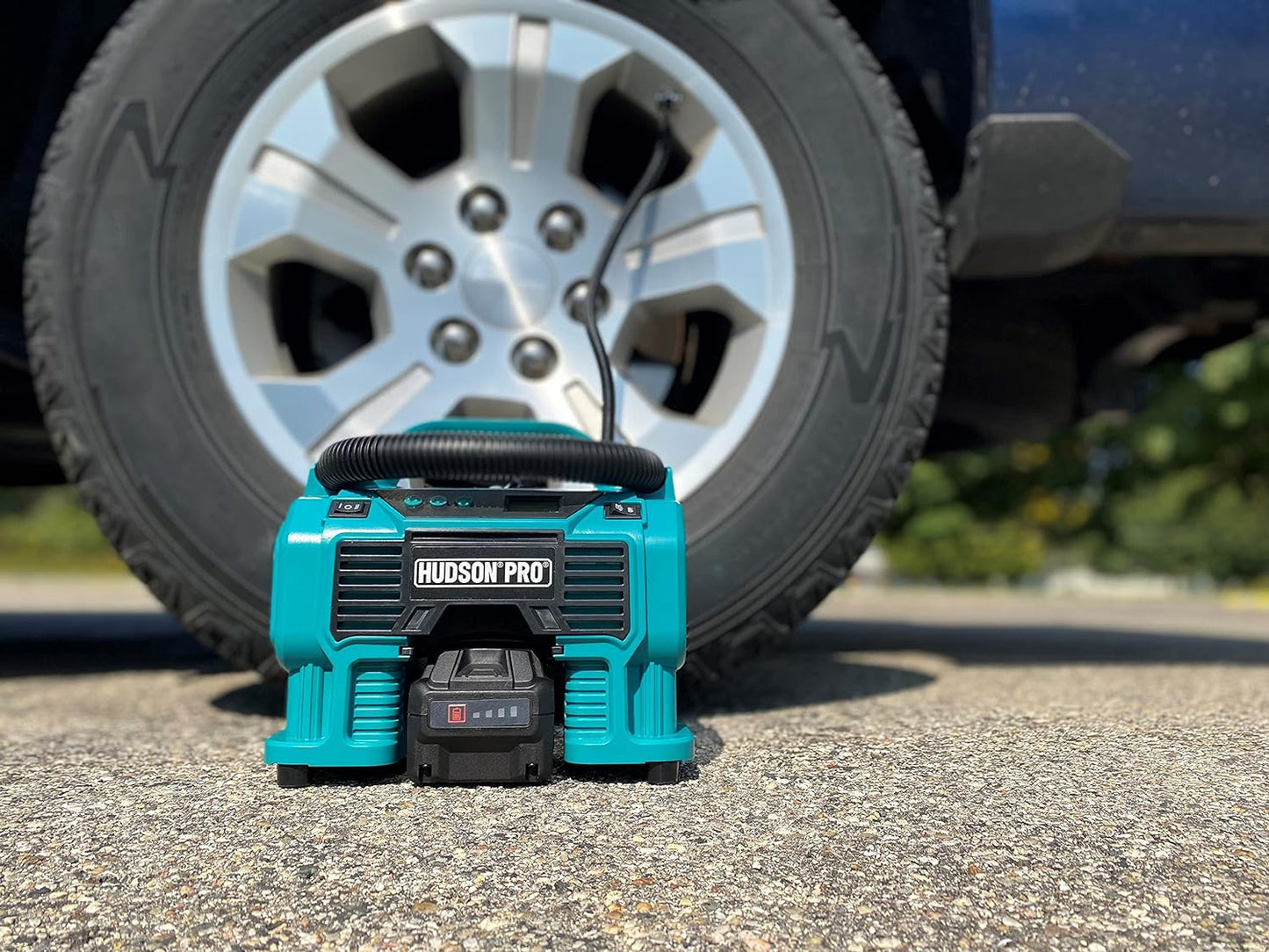 Hudson Pro 23003 18V Lithium Ion Deflator Inflator, Teal