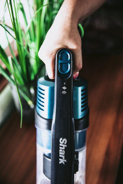 Shark Cordless Vacuum with Self Cleaning Brushroll, 3 Cleaning Modes, 40 Mins Runtime, Transforms Into Handheld, IZ102, Peacock Blue & Charcoal Grey